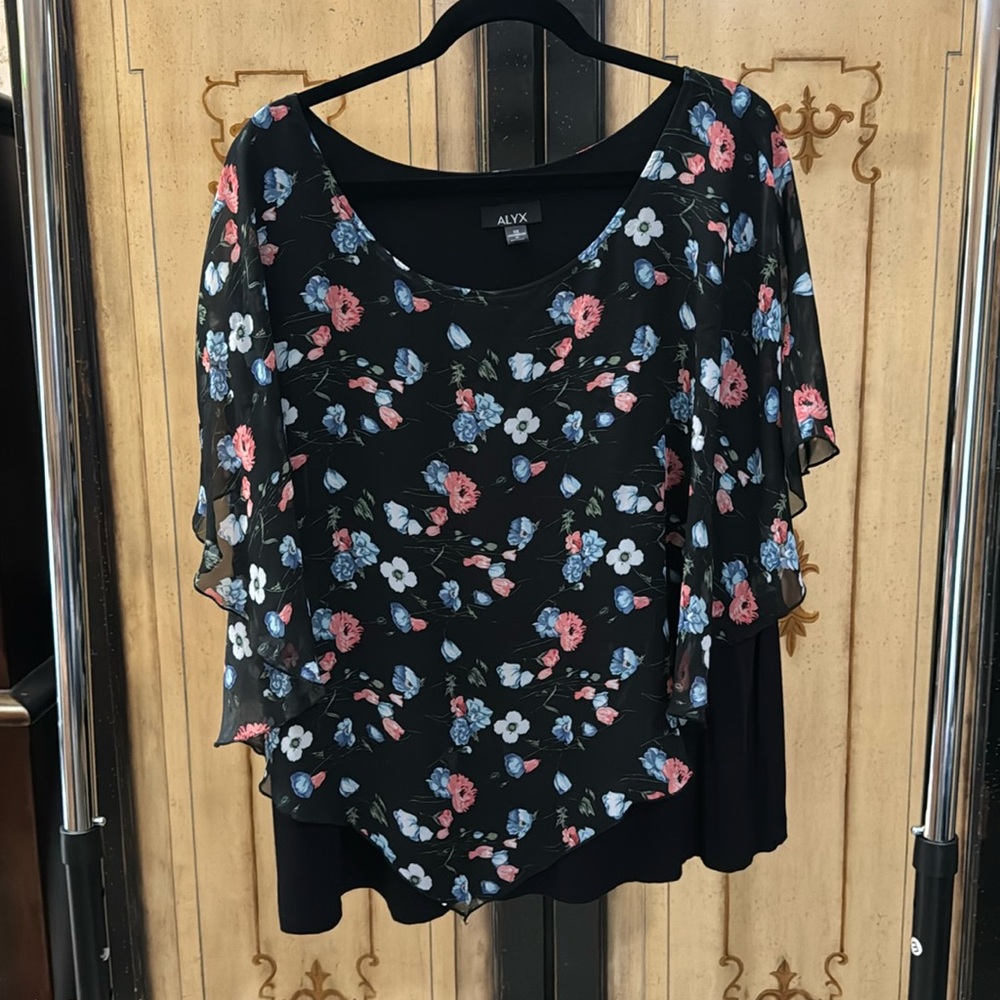Alyx Plus size blouse 3X